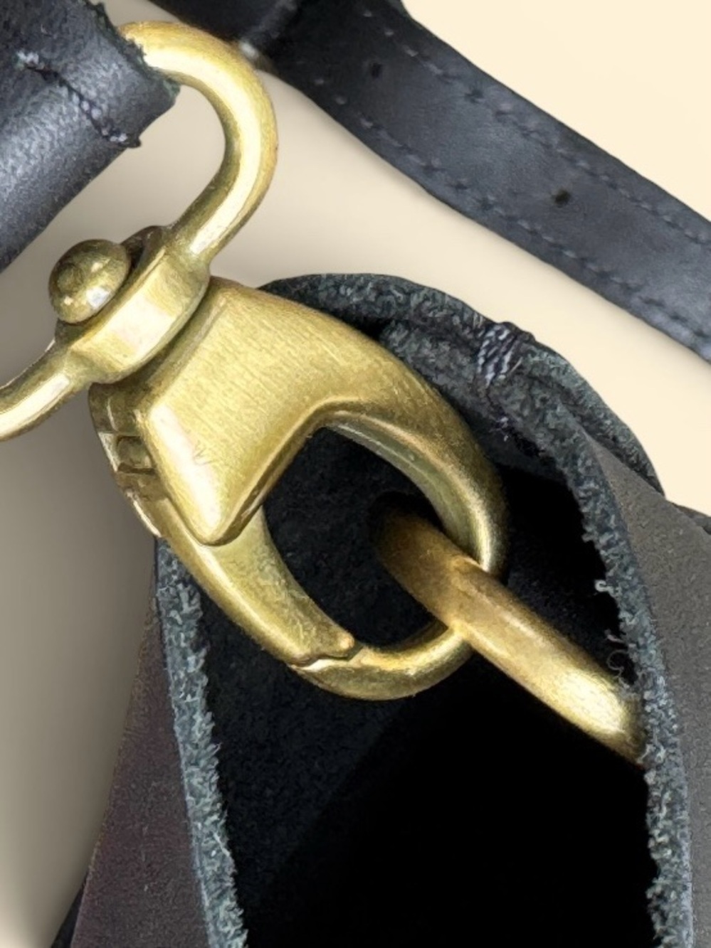 Portland Leather Goods Black Leather Crossbody Tote Bag - Picture 9 of 9